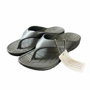 Aetrex Black Flip-Flops - NWT